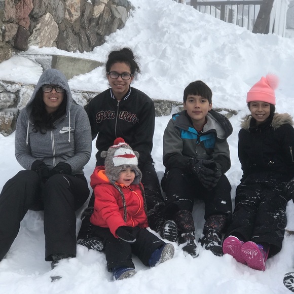 Jacklyn —> book mark my closet 🙂 - Picture 4 of 9